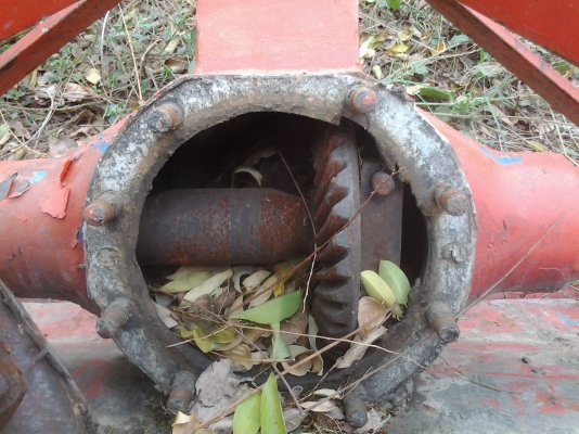 ขายตามสภาพโรต้ารี2.10เฟืองแตกต้องซ่อมใส่กับรถไถ50แรงคูโบต้าลดเหลือ14500บาท