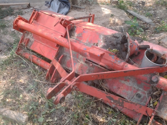 ขายตามสภาพโรต้ารี2.10เฟืองแตกต้องซ่อมใส่กับรถไถ50แรงคูโบต้าลดเหลือ14500บาท