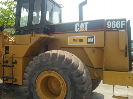 ขายรถตักล้อยาง CAT 966F มือสอง