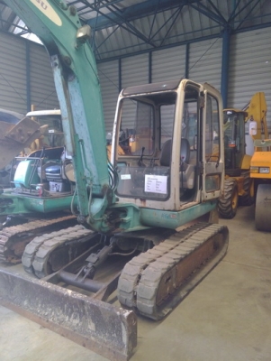 รถขุด KOMATSU PC40-7 รถนอกนำเข้า