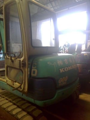 รถขุด KOMATSU PC40-7 รถนอกนำเข้า