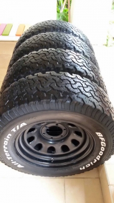 ขายล้อกะทะลาย rock 17 พร้อมยาง bf all