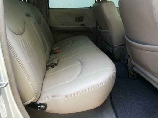 ขาย toyota hilux sport cruiser 4x4 d4d 3.0 G Limited ออโต้ ปี 2003 สภาพดีพร้อมใช้งาน ขาย toyota hilux sport cruiser 4x4 d4d 3.0 G Limited ออโต้ ปี 2003 สภาพดีพร้อมใช้งาน