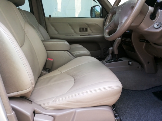 ขาย toyota hilux sport cruiser 4x4 d4d 3.0 G Limited ออโต้ ปี 2003 สภาพดีพร้อมใช้งาน ขาย toyota hilux sport cruiser 4x4 d4d 3.0 G Limited ออโต้ ปี 2003 สภาพดีพร้อมใช้งาน