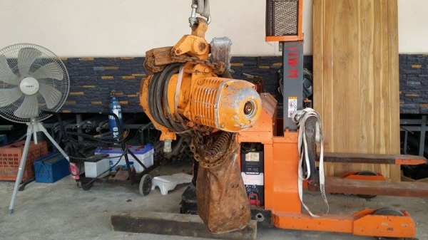 รอกไฟฟ้าเก่าญี่ปุ่น KITO   2 TON  สภาพดี พร้อมใช้งาน