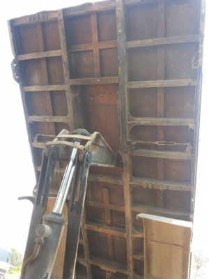 รถบรรทุก 10 ล้อใหญ่ หลง MITSUBISHI  ปี 94 195เทอร์โบ ราคา 850,000 บ.