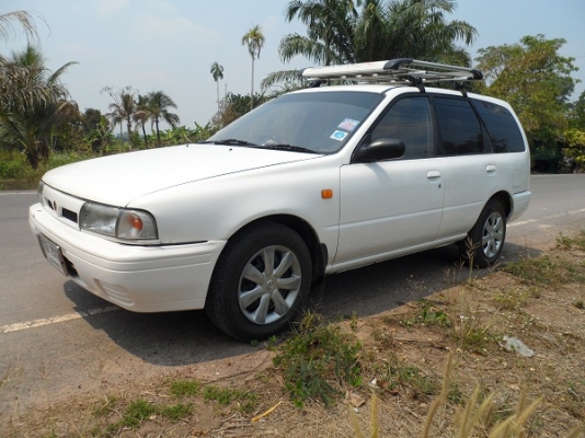NISSAN NV Van 5 ประตู เครื่อง1.6cc ปี1995