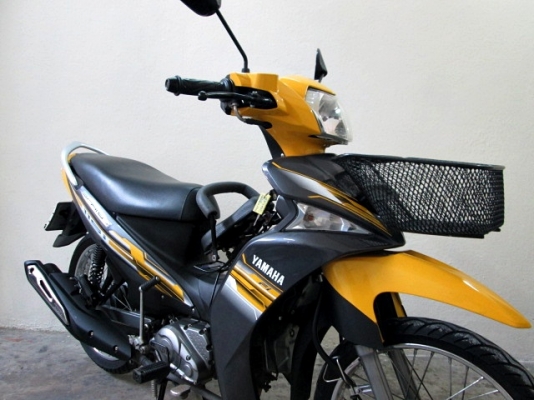 SPARK 115 i (สต๊าทมือ)  สีเหลืองเทา  รถเดือน ต.ค.ปี 56 ไมล์ 2 พันโล รถที่ประหยัดน้ำมันที่สุด แถม 2 รายการ  26900