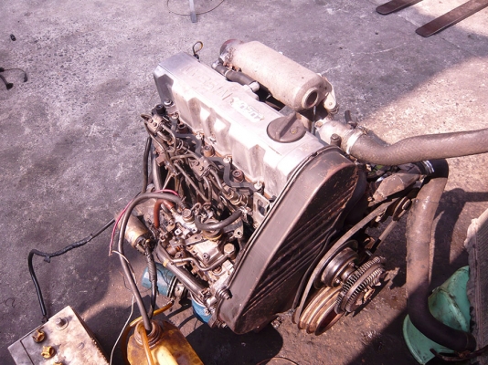 ขายเครื่องยนต์ดีเซลขับหลัง Nissan Ld20