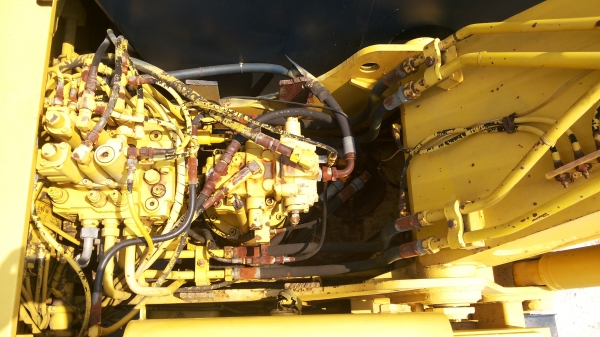 ขายด่วน รถแม็คโคร ขายด่วน รถแม็คโคร