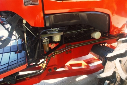 ขายรถไถ Kubota L 4708 (4WD) พร้อมดันหน้าและผานบุกเบิกช้าง รถเดิมๆ 610ชั่วโมง