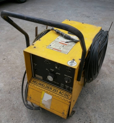 ขายตู้เชื่อม ESAB HELIWELDER 251 AC/DC