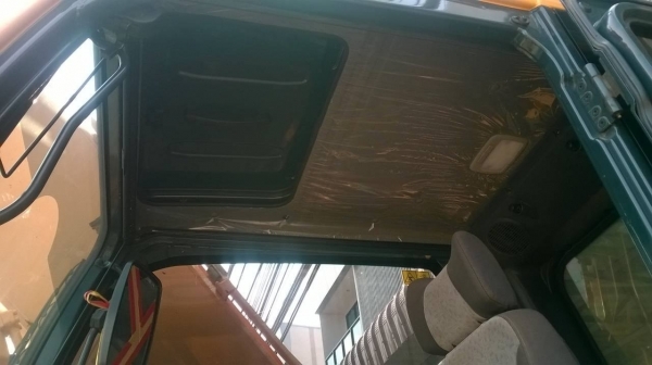 ขายแบคโฮ HYUNDAI 220-9S ออกห้างจดทะเบียนปี 56 สภาพใหม่ป้ายแดง ใช้งานแค่ 3,000 กว่า ชม. สวยเต็มทุกอย่าง แอร์หนาว ราคาต่อรองได้ครับ