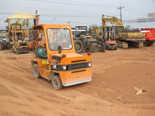 รถลาก ติดแก๊ส มือสองญี่ปุ่นเครื่องToyota