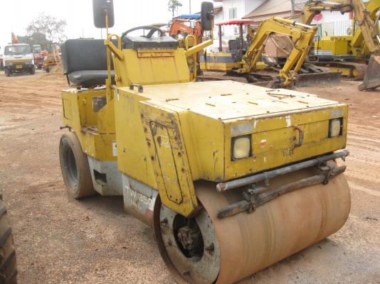 รถบดสั่นสะเทือน Sakai 3.5ตัน