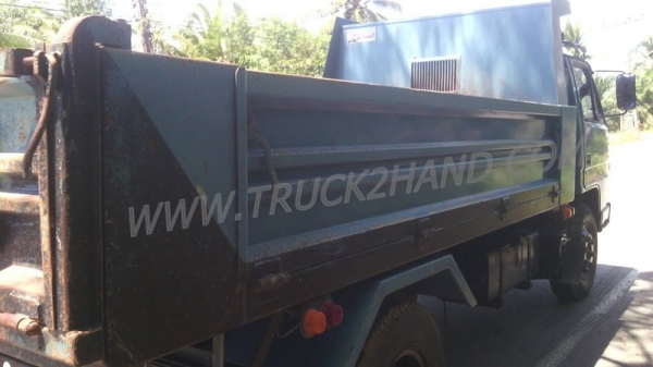 รถบรรทุก 6 ล้อดัมพ์ ISUZU NPR 115 แรงม้า กระบะดั้มสามมิตร  พวงมาลัยพาวเวอร์