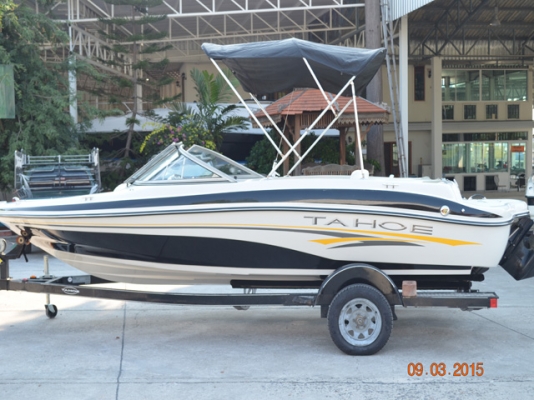 Tahoe Q4, 2006 3.0L 135hp 18foot