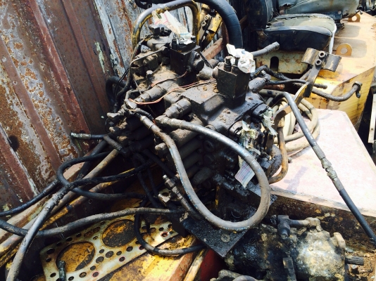 ขายด่วนแพรคอนโทลkomatsu pc 200-5 ขายด่วนแพรคอนโทลkomatsu pc 200-5