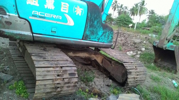 ขายด่วน รถขุด KOBELCO SK120 มาร์คไฟว์  ซุปเปอร์  บูมพิเศษ   แทรค 70  เก่า ใน  สภาพสวย  พร้อมใช้งาน  เอกสารพร้อม ราคาถูก  โทร 087-2029762  สุชาติ
