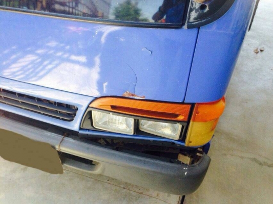 หกล้อ อีซูซุ NKR130โบว์รถห้าง สภาพดีสวยรถใช้งานมาน้อย ทะเบียนพร้อม ม.79แล้ว