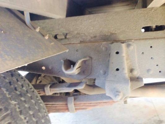 หกล้อ อีซูซุ NKR130โบว์รถห้าง สภาพดีสวยรถใช้งานมาน้อย ทะเบียนพร้อม ม.79แล้ว