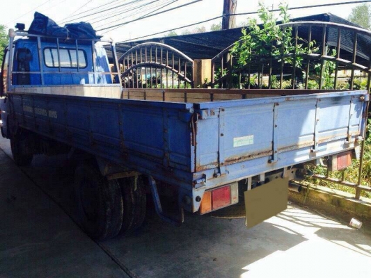 หกล้อ อีซูซุ NKR130โบว์รถห้าง สภาพดีสวยรถใช้งานมาน้อย ทะเบียนพร้อม ม.79แล้ว