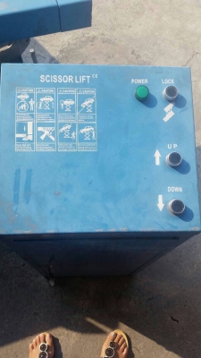 ขายลิฟท์กรรไกรยกรถขนาด3-5ตันของใต้หวันยกสูง2เมตร