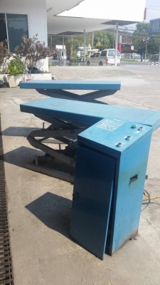 ขายลิฟท์กรรไกรยกรถขนาด3-5ตันของใต้หวันยกสูง2เมตร