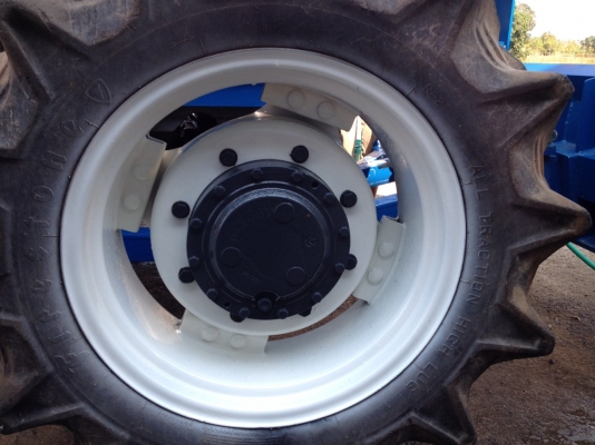 ขายรถไถ TS90 เกียร์กลาง ปี2000 (ขายเอง)