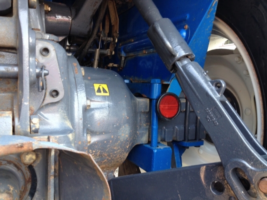 ขายรถไถ TS90 เกียร์กลาง ปี2000 (ขายเอง)