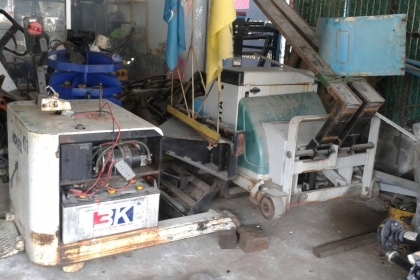 ขายแฮนด์พาเลทไฟฟ้า 900 กก.
