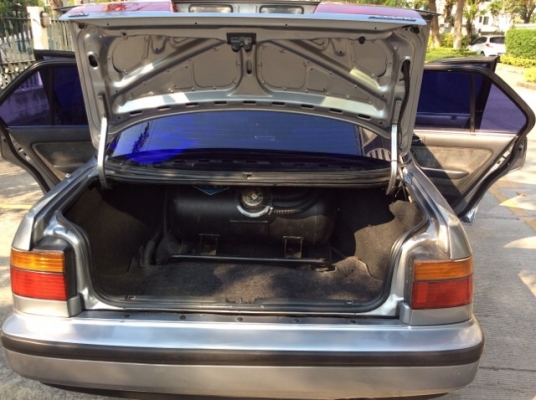 ขายรถHonda accord ปี92 วางเครื่องF22B V-tec เกียร์ธรรมดา ติดแก๊สLPGระบบหัวฉีด เพาเวอร์ กระจกไฟฟ้าทั้งคัน ภายในสวยเดิมมากสะอาดแอร์เย็นฉ่ำ วิทยุCDพร้อม ตัวถังสีเงาสวยเดิมๆไม่มีชนเลย หน้าหลังเดิมมาก ล้อแม็กเดิมๆ รถขับดี ช่วงล่างนิ่ม รถพร้อมใช้งานได้เลยครับ