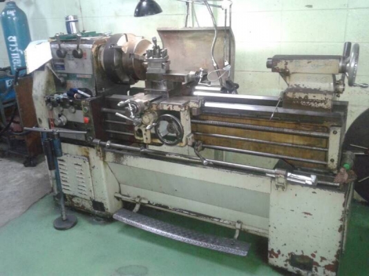 ขายเครื่องกลึง6ฟุตใต้หวัน4เพลาเด้งมีเบรคสวยๆๆครับ