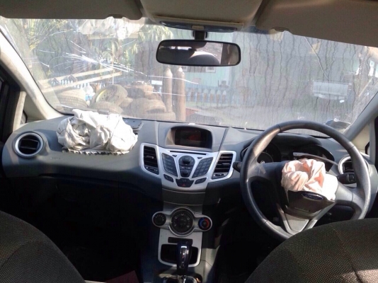 ฟรอดเฟียดต้า เครื่อง1500 ปี13 ทะเบียนลอยๆตัดเป็นอะไหลหรือตัดท้ายรถติดเครื่องได้สมบูรณ์ ฟรอดเฟียดต้า เครื่อง1500 ปี13 ทะเบียนลอยๆตัดเป็นอะไหลหรือตัดท้ายรถติดเครื่องได้สมบูรณ์