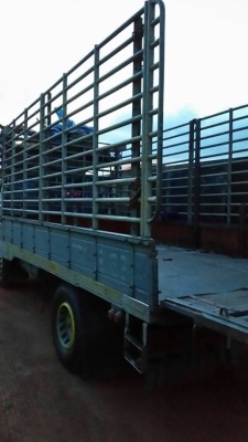 ISUZU NPR  ขายด่วน 340,000 บาทคะ