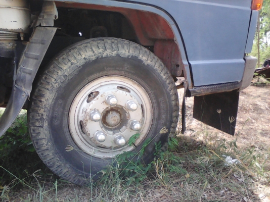 หกล้อ อีซูซุ NPR-59LU5F-115สั่่งลุยแท้ ปี38 ดััมสามมิตร5คิว สภาพดีเดิมๆสวยจัดทั้งคัน เล่มทะเบียนเอกสาร  ม.79 รถไม่ได้ล่างมา3ฤดูฝน ครับ