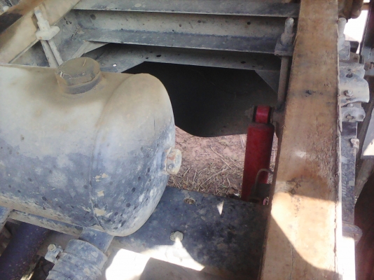 หกล้อ อีซูซุ NPR-59LU5F-115สั่่งลุยแท้ ปี38 ดััมสามมิตร5คิว สภาพดีเดิมๆสวยจัดทั้งคัน เล่มทะเบียนเอกสาร  ม.79 รถไม่ได้ล่างมา3ฤดูฝน ครับ