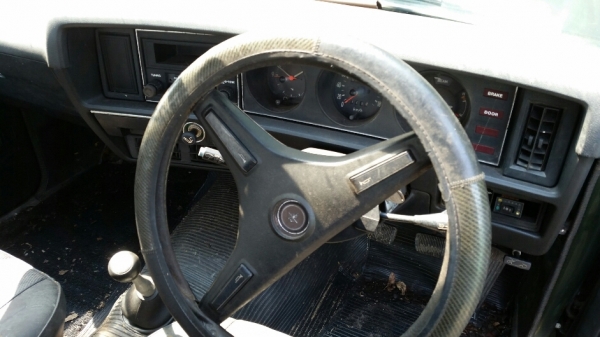 โตโยโต้า  rt100 เครื่อง12R ติดlpg เครื่องแน่น รถจอด ทะเบียนขาดปี 56 ขาย 19,000 บาท