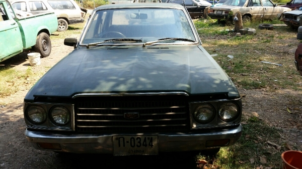 โตโยโต้า  rt100 เครื่อง12R ติดlpg เครื่องแน่น รถจอด ทะเบียนขาดปี 56 ขาย 19,000 บาท