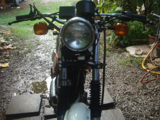 ขายHONDA XL250sสภาพสวยมากมีอินวอยพร้อมรถไม่ได้ใช้/ไม่เคยขี่ลุยน่าสะสม