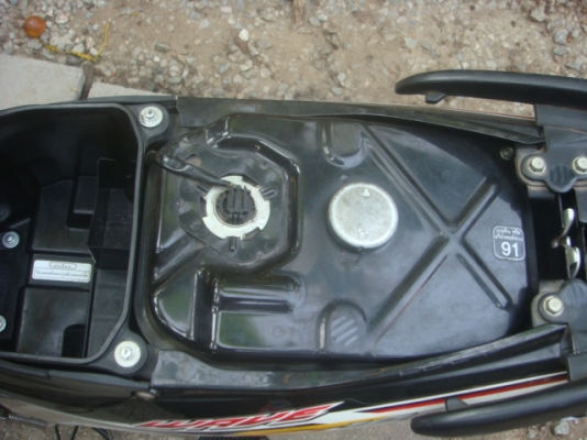 เวฟ100มีดิสหน้าเดิมๆสวยมากปี51สตาร์ทเท้า