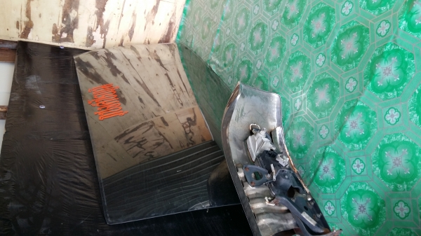 ขายตามสภาพครับ หัวเก๋งสิงห์ไฮเทค หัวแคบ มีแค็ป โดนจิ้มมานิดหน่อยยังสวย ซ่อมได้ แต่เป็นรถใช้เองก็เลยไม่ซ่อมเปลี่ยนใหม่ ดูของได้ที่ลาดพร้าว71ครับ ติดต่อที่ ภุชงค์ 083-7344696 ครับ ขาย 30,000บ.ครับ ขายตามสภาพครับ หัวเก๋งสิงห์ไฮเทค หัวแคบ มีแค็ป โดนจิ้มมานิดหน่อยยังสวย ซ่อมได้ แต่เป็นรถใช้เองก็เลยไม่ซ่อมเปลี่ยนใหม่ ดูของได้ที่ลาดพร้าว71ครับ ติดต่อที่ ภุชงค์ 083-7344696 ครับ ขาย 30,000บ.ครับ