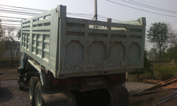 ขายด่วนรถสิบล้อร็อกกี่ดั้มเครือง210แรงม้ารภาพสวยพร้อมใช้งาน ขายด่วนรถสิบล้อร็อกกี่ดั้มเครือง210แรงม้ารภาพสวยพร้อมใช้งาน