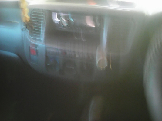 ขายรถตู้ NISSAN URVAN แอร์เย็นๆ สภาพสวยน่าใช้ ราคาเบาๆ 195000 บาท