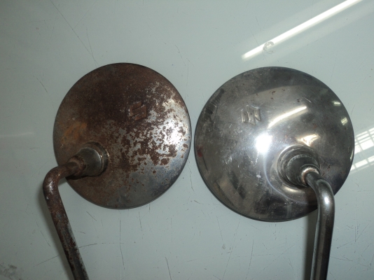 กระจกมอไซค์โบราณ  1 คู่แท้ โทร.081-005-8785