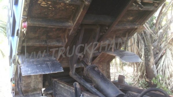 รถบรรทุก 6 ล้อดัมพ์ MITSUBISI CANTER  เครื่อง 4D31 กระบะดั้มรั้วสูง