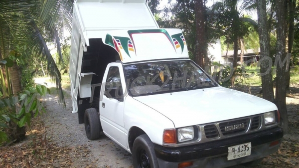 รถกระบะบรรทุก 4 ล้อ ISUZU มังกรติดดั้มยก 4 ตัน TFR ปี 96 ติดดั้มเกษตรยกได้ 4 ตัน เครือง 90 HP