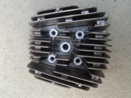 เสื้อสูบ SUZUKI K-125 แท้ สนใจติดต่อโทร.081-005-8785