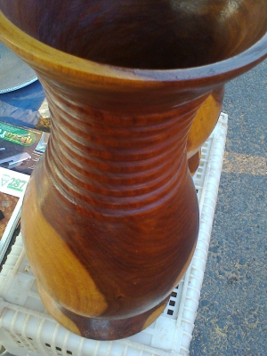 แจกันกลึงไม้มะค่า แจกันกลึงไม้มะค่า