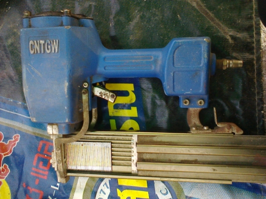 ตัวยิงตะปูลมตัวใหญ่/เล็ก